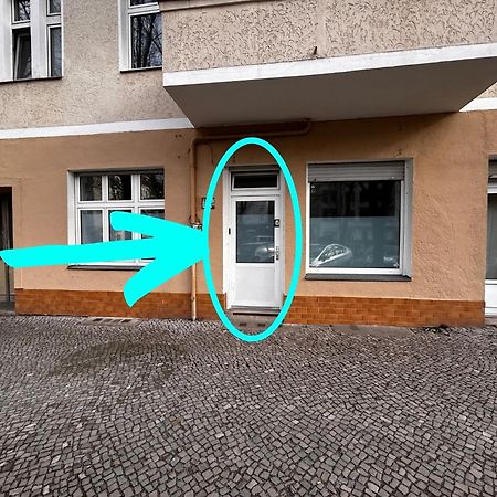 Massagesessel, King-Sized Bed, Billardtisch, 2 Couches Daire Berlin Dış mekan fotoğraf